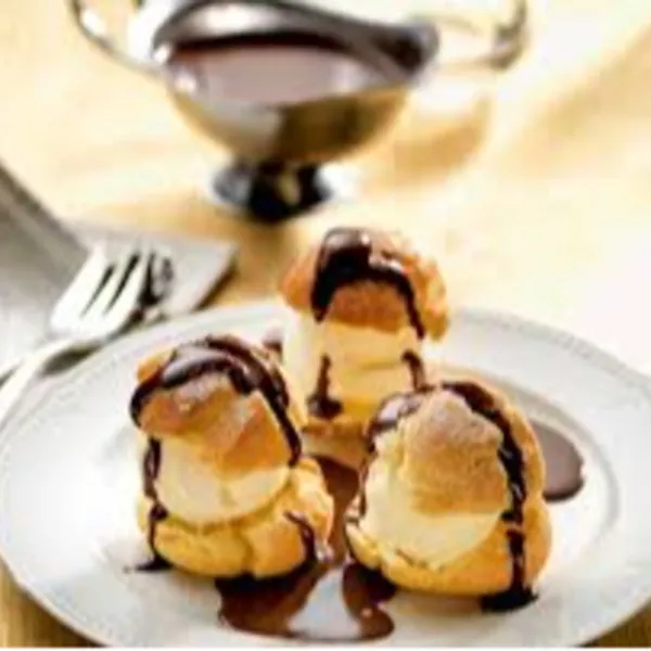 Profiteroles